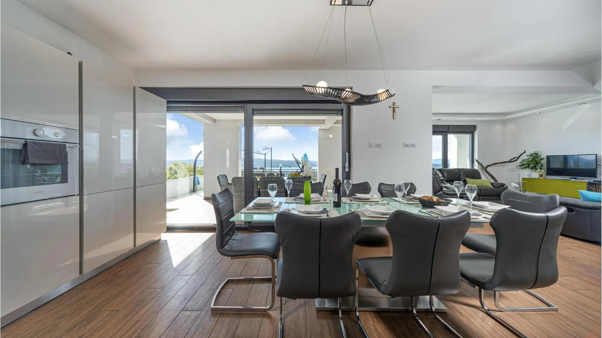 Amazing Home In Crikvenica With House Sea View Сasa de vacaciones